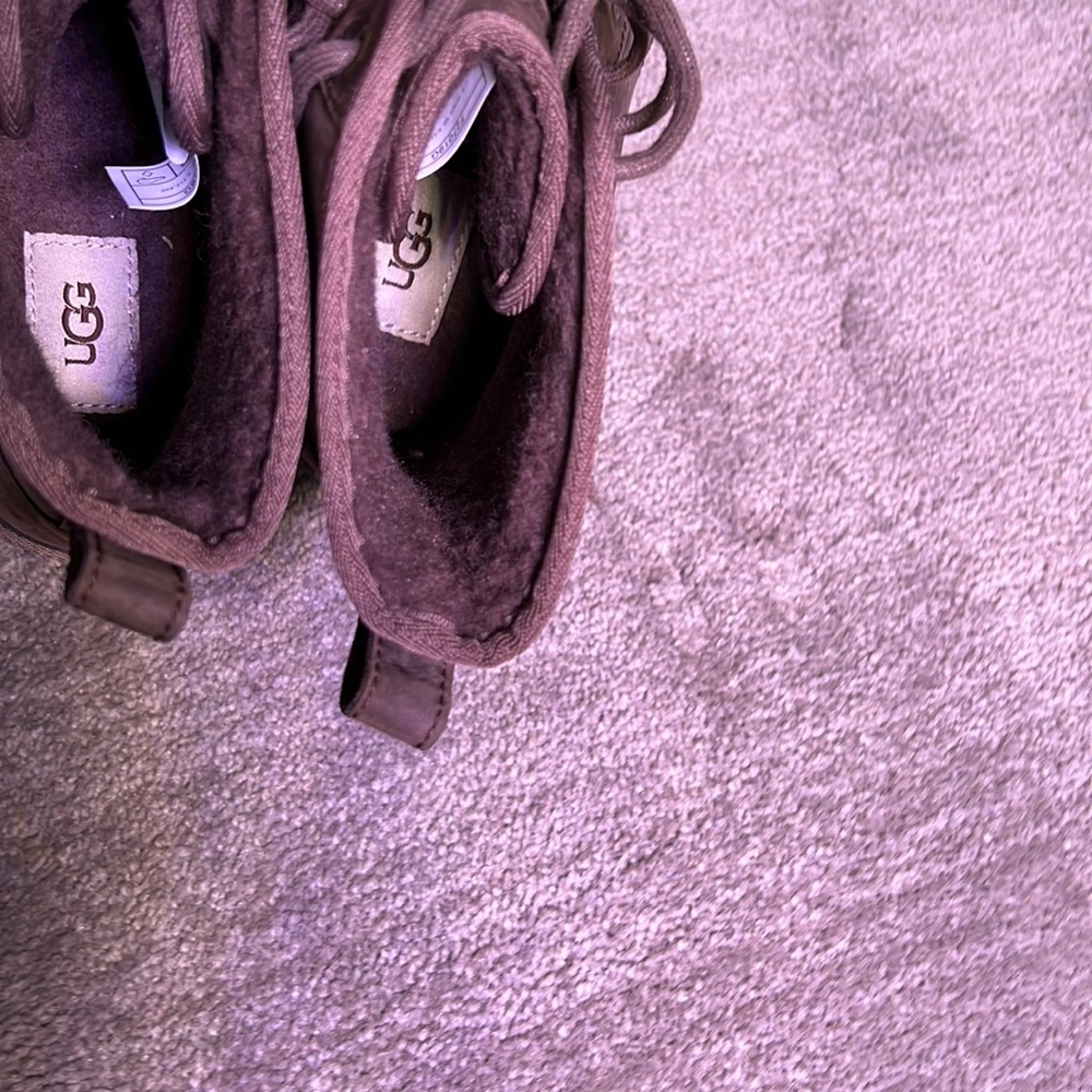 UGG lined boots - Picture 2 of 7
